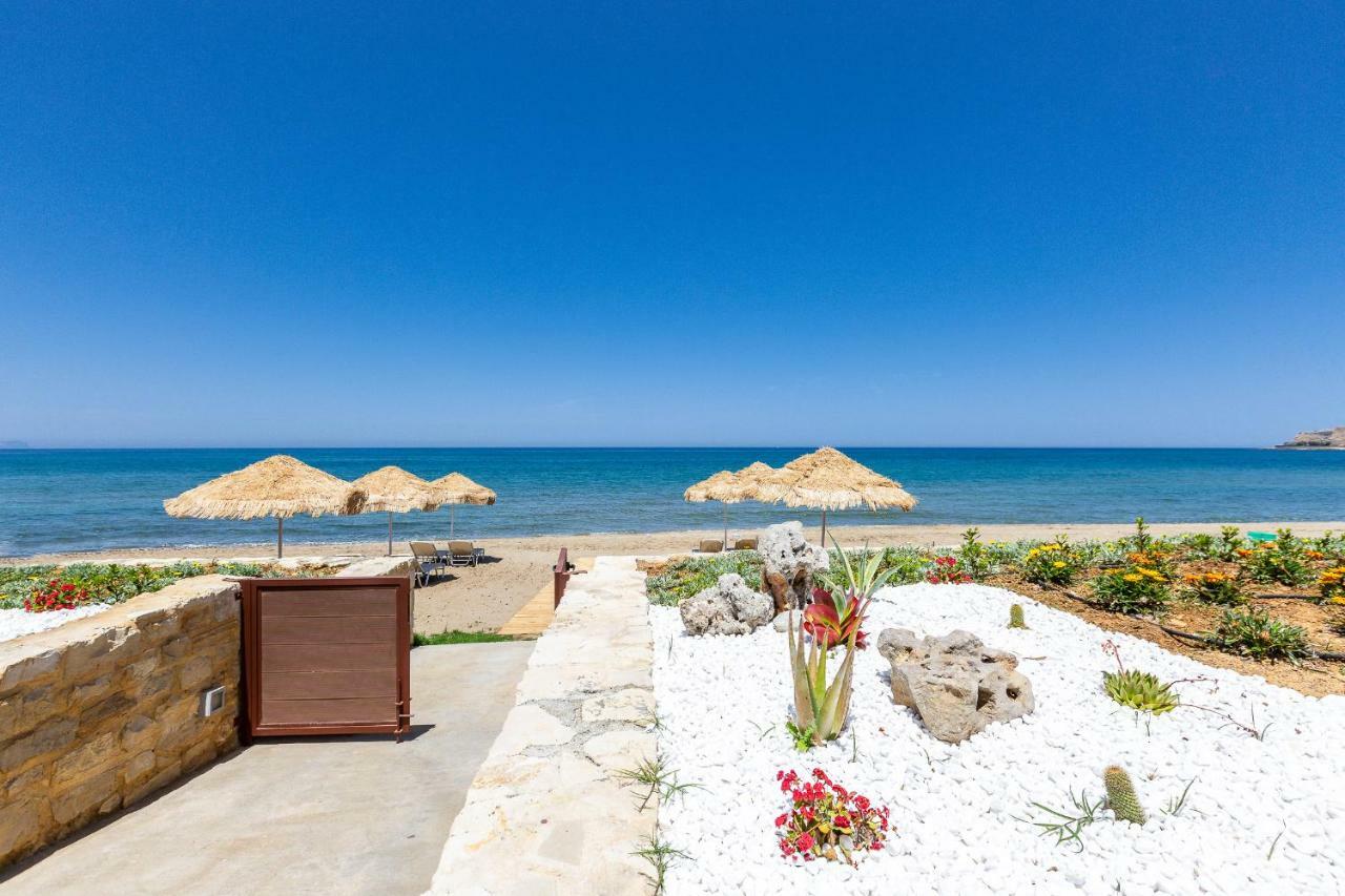 Iris Luxury Beach Front Residence With Pool & Bbq, By Thinkvilla