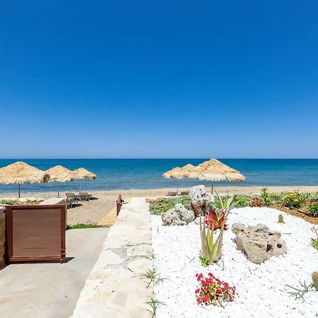 Iris Luxury Beach Front Residence With Pool & Bbq, By Thinkvilla Rethymno Exterior foto